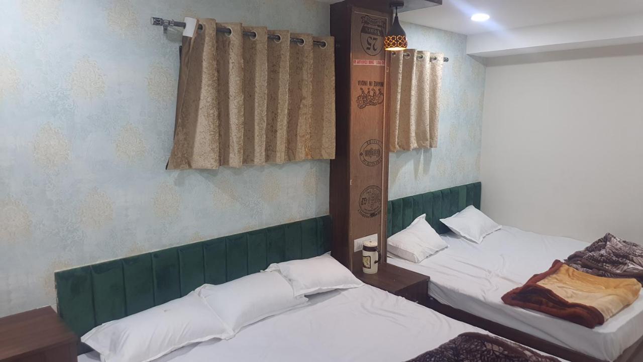 Green Leaf Hotel Ujjain Εξωτερικό φωτογραφία