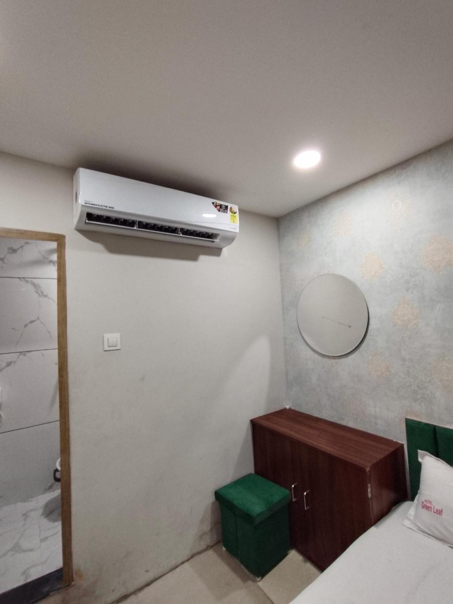 Green Leaf Hotel Ujjain Εξωτερικό φωτογραφία